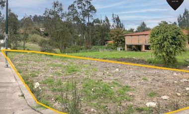 Terreno de venta en Capulispamba – código:19071