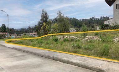 Terreno de venta en Capulispamba – código:19071