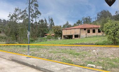 Terreno de venta en Capulispamba – código:19071
