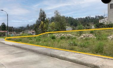 Terreno de venta en Capulispamba – código:19071
