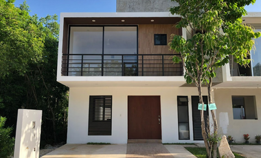 Venta de Hermosa casa en Residencial Arbolada Fase II