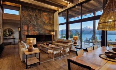 Exclusiva casa 4D 4B vista al lago y volcán