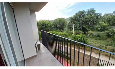 Apartamento amoblado para arriendo en Pozos Colorados