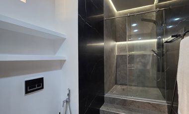 ALQUILAMOS CASA AMOBLADA MODERNA EN CONDOMINIO EN CIUDAD JARDÍN. Cod A11402