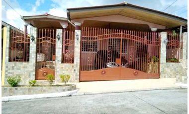 CASA BRISAS DEL GOLF