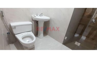 Comas - Bello Departamento En Alquiler.