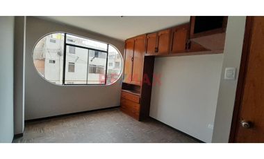 Comas - Bello Departamento En Alquiler.