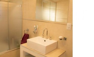 DUPLEX DE 4 AMBIENTES CON GARAGE DOBLE. Duplex en Venta.