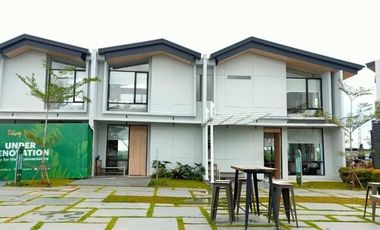 Rumah dengan kawasan Komersil karawng barat | AgungW12