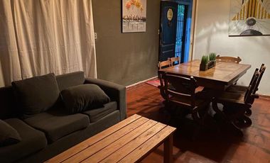 CASA QUINTA EN BARRIO CORIMAYO, BURZACO.