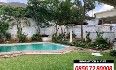 DIJUAL RUMAH di Jl KEMANG TERUSAN, JAKSEL (dgn SWIMMING POOL)