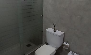 Casa cuatro ambientes con pileta reciclada a nuevo - Concordia 1000 Haedo