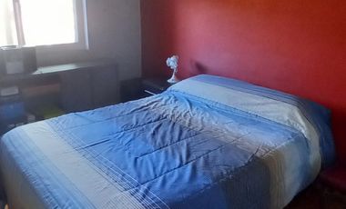 Casa cuatro ambientes con pileta reciclada a nuevo - Concordia 1000 Haedo