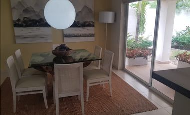 Sea Confiable vende casa en La Reserva de Versalles modelo Toledo