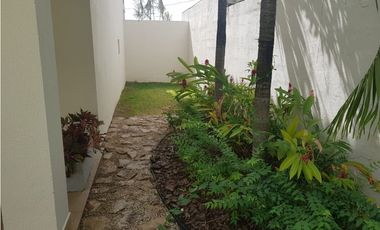 Sea Confiable vende casa en La Reserva de Versalles modelo Toledo
