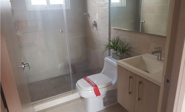 Sea Confiable vende casa en La Reserva de Versalles modelo Toledo
