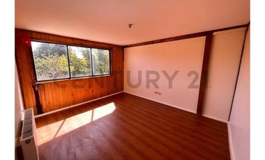 CASA COMERCIAL EN VENTA FRENTE PLAZA MULCHÉN