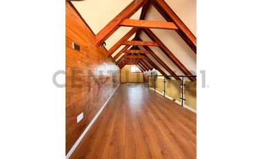 CASA COMERCIAL EN VENTA FRENTE PLAZA MULCHÉN