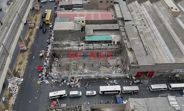 Se Vende Terreno Comercial De 500 M2 En Av Grau Cercado De Lima