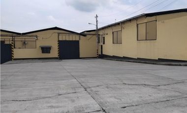 Bodega de Alquier en Via a Daule 813 m² Sector Inmaconsa