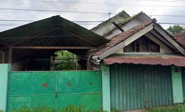 Rumah Kosong Murah Strategis Daerah Kebon Agung Jember