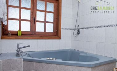Casa en Venta en Calle Barlovento, Molino Viejo