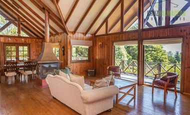 Casa en Venta en Calle Barlovento, Molino Viejo