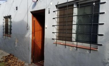 CASA EN QUILMES OESTE