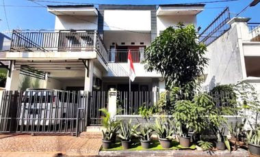 [0E3A89] 7 Bedroom House for sale 210m2 - Kelapa Gading North Jakarta