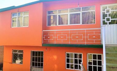 Inmueble / Casa con Local Comercial, sobre Av. 16 de Septiembre