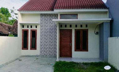 RUMAH MURAH 200 JUTAAN HANYA 7 MENIT KE ALUN ALUN WONOSARI