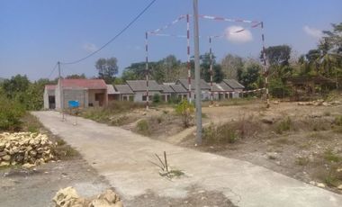 Rumah murah wates konsep minimalis lingkungan sangat asri