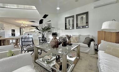 Casa en venta de 5 dorm. en Colina