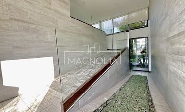 Casa en venta de 5 dorm. en Colina