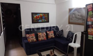 VENDO APARTAMENTO PRIMER PISO UNIDAD APARTAMENTOS EL LIMONAR
