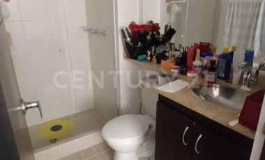 VENDO APARTAMENTO PRIMER PISO UNIDAD APARTAMENTOS EL LIMONAR
