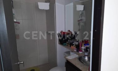 VENDO APARTAMENTO PRIMER PISO UNIDAD APARTAMENTOS EL LIMONAR