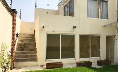 Casa en Renta en Villas del Sol
