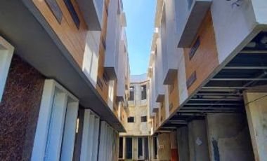 Dijual Rumah Vanadium Luxurious Townhouse Kebon Jeruk Jakarta Barat New Launching Harga Murah Lokasi Strategis