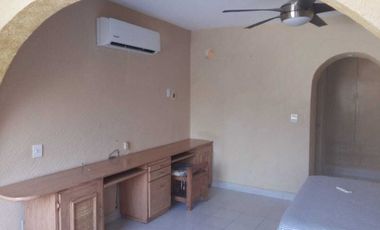 Casa en Renta en club deportivo