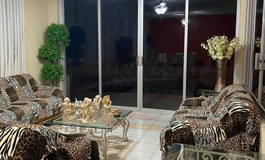 Casa en Renta en club deportivo