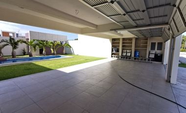 Casa Lujosa en Residencia en Las Palmas Green  con Alberca