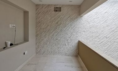 Casa Lujosa en Residencia en Las Palmas Green  con Alberca