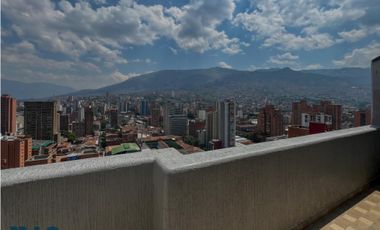 Duplex en el centro de la ciudad de Medellín(MLS#246267)