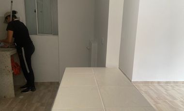 apartamento en arriendo en el hato. Cod A117807