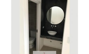 Triplex 4 amb con entrada vehículo “a Estrenar