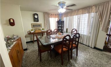 CASA EN VENTA O ARRIENDO PARA USO COMERCIAL EN EL CUND, SANTA MARTA