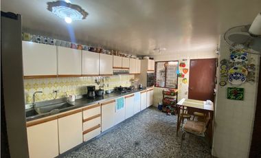 CASA EN VENTA O ARRIENDO PARA USO COMERCIAL EN EL CUND, SANTA MARTA