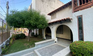CASA EN VENTA O ARRIENDO PARA USO COMERCIAL EN EL CUND, SANTA MARTA