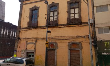 VENTA DE INMUEBLE COMERCIAL – UBICACIÓN PRIVILEGIA